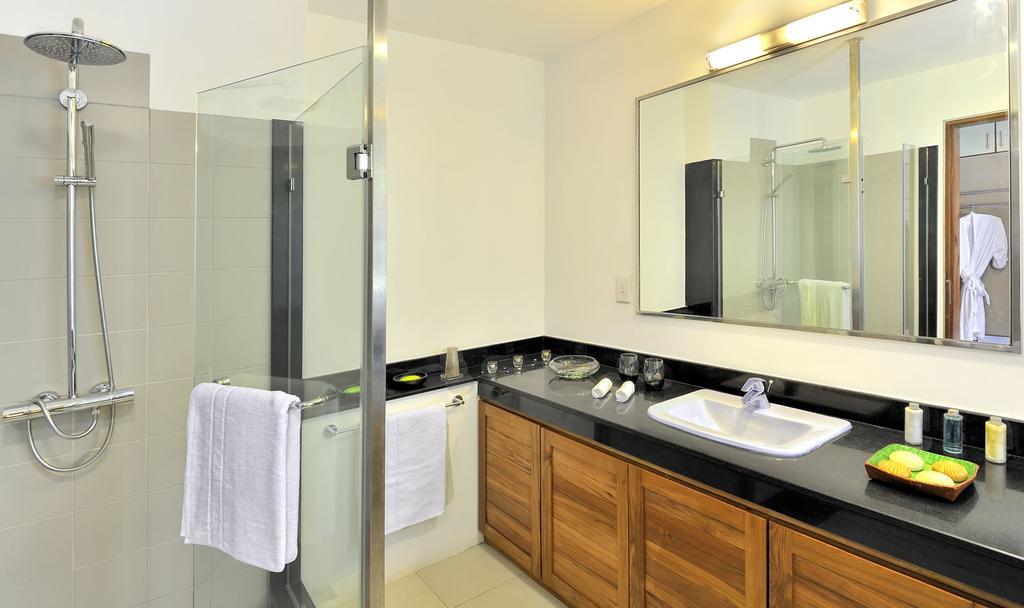 So Beach Villa In Situ Roches Noires Phòng bức ảnh