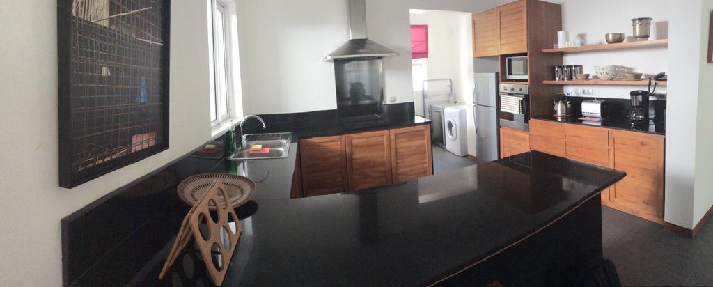 So Beach Villa In Situ Roches Noires Phòng bức ảnh